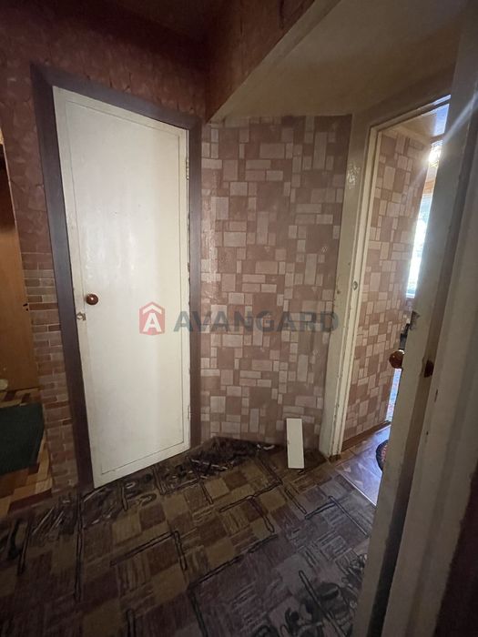 Продам 2 кімнатну квартиру Є Відновлення