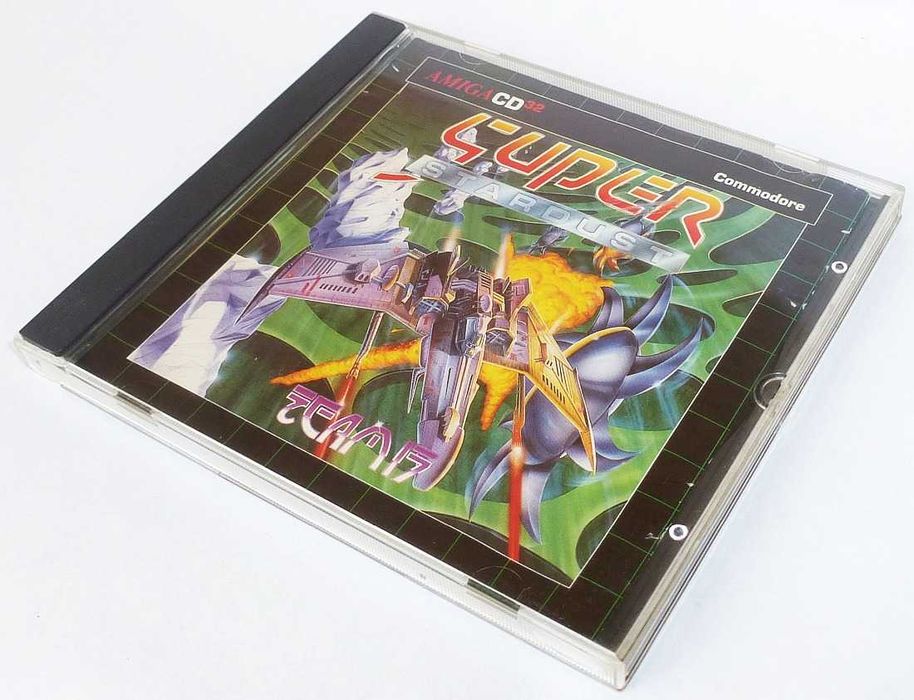SUPER STARDUST gra Amiga CD32 A1200