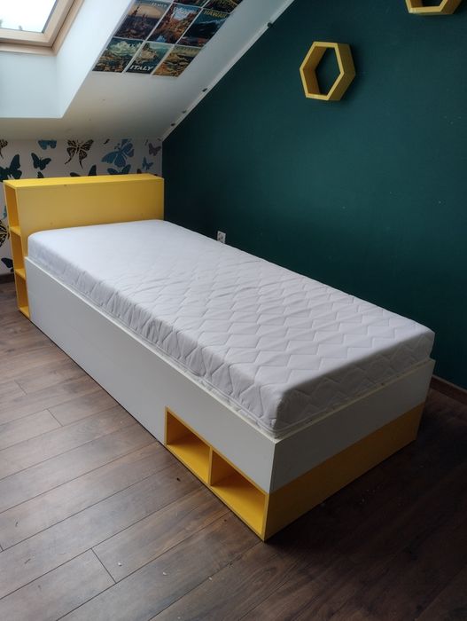 Łóżko młodzieżowe plus materac gratis