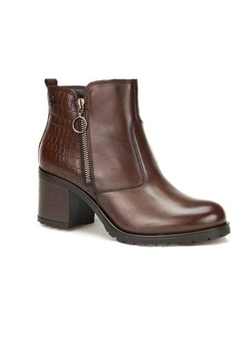 Весняні ботинки нові