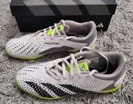 Buty halowe Adidas Predator Accuracy 4 r. 42 2/3
4 GY9986 r. 42 2/3