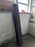 Odbojnik separator twarda guma rampa parking