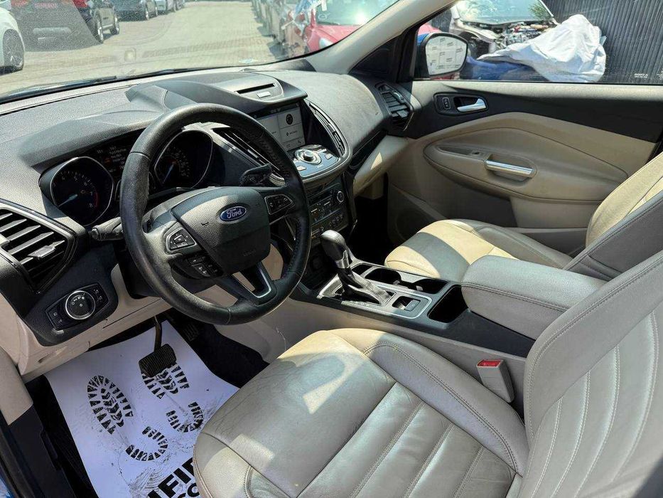 Ford Escape TITANIUM 2017