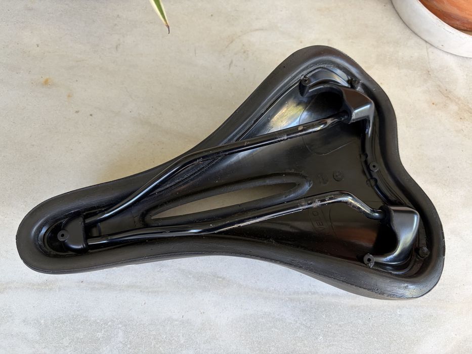 Selim de gel em bom estado