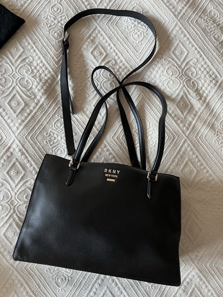 Czarna torebka shopper DKNY skóra