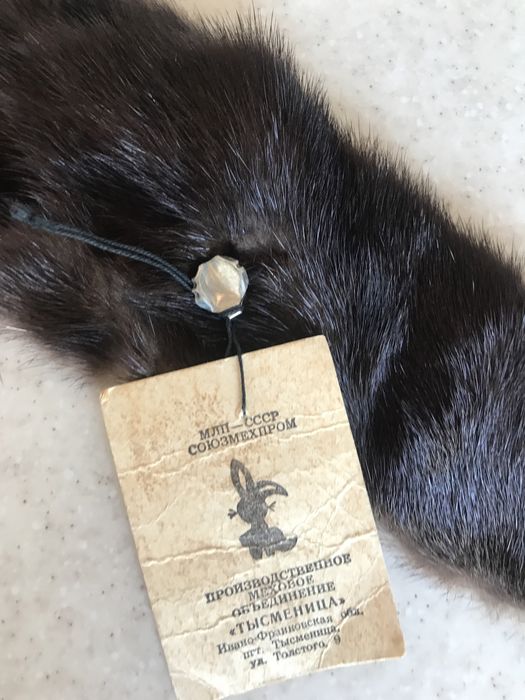 Воротник из натуральной норки.новый.73 сантиметра.