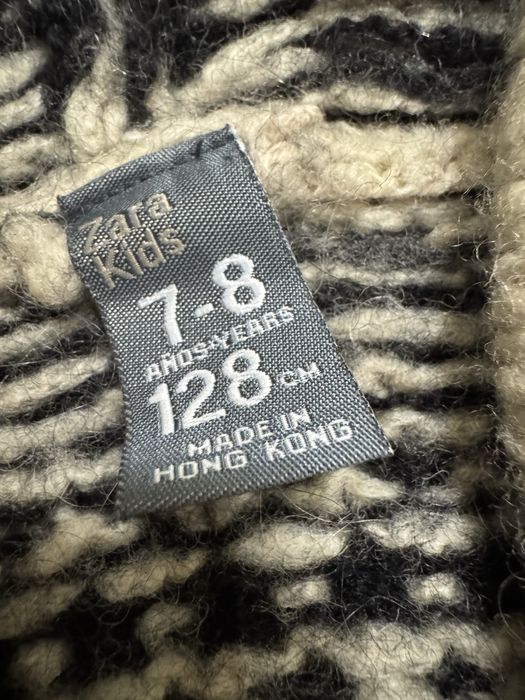 Тепла кофта з капюшоном , светр, ддемпер Zara  122-128