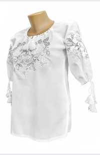 Жіноча вишита сорочка з домотканого полотна з трояндами у білому