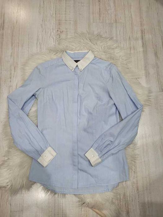 Błękitna koszula z perełkami Reserved