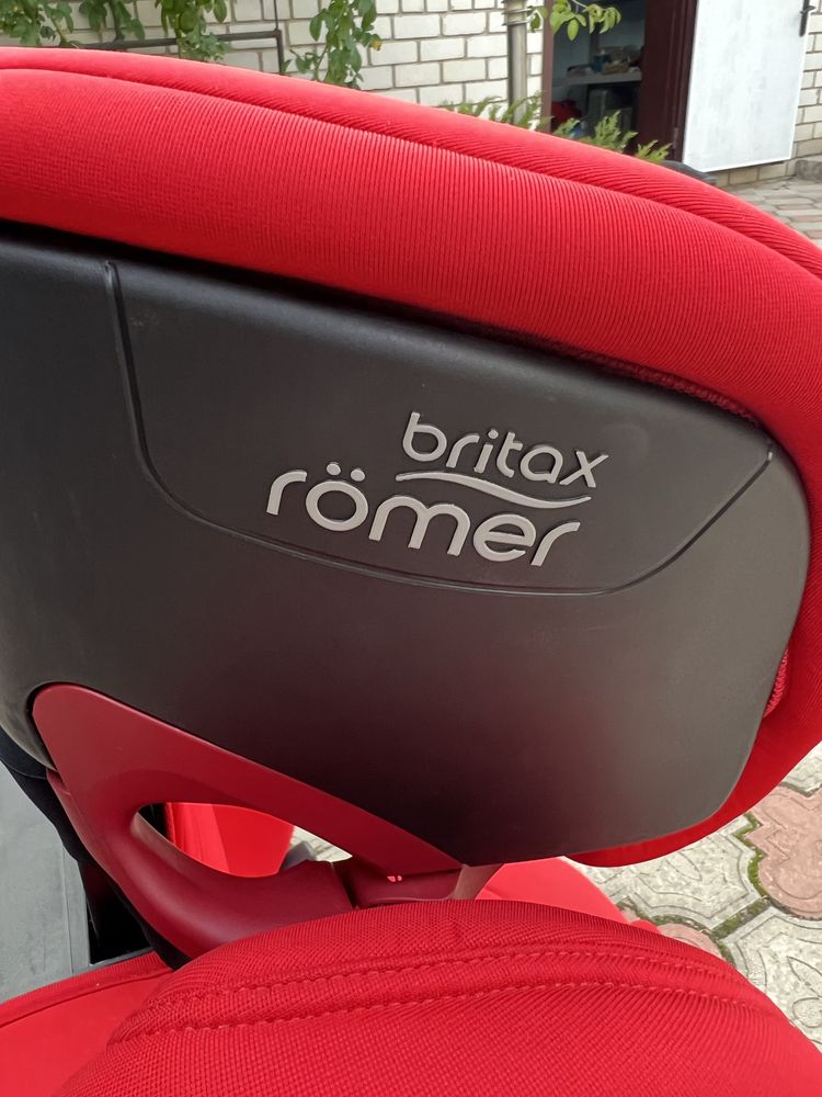 Автокрісло Britax romer