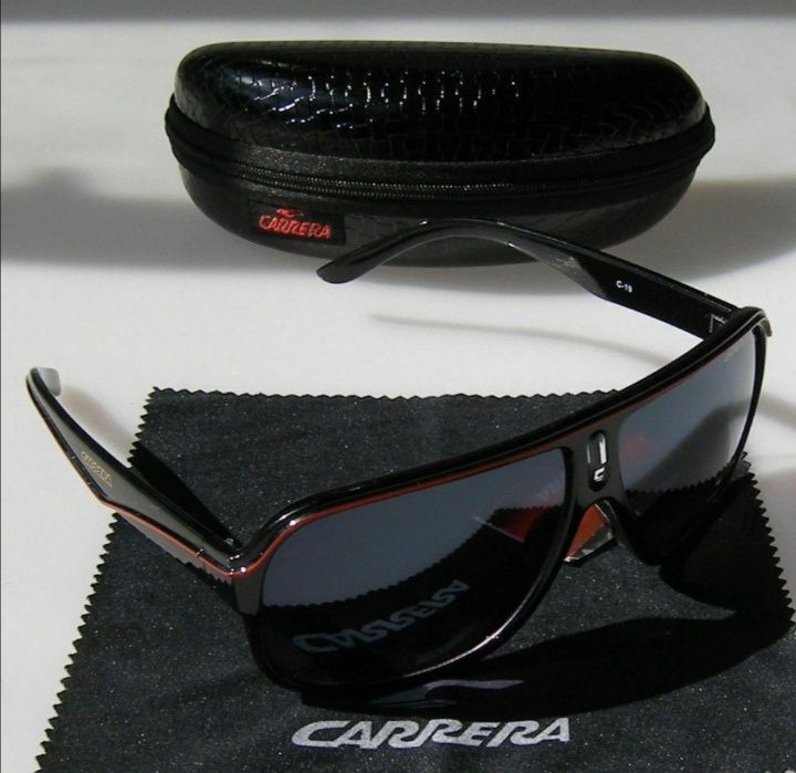 Óculos de sol Carrera Black and Red Line