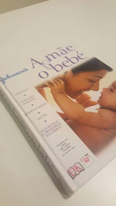 Vendo livro de Educação Infantil - A Mãe e o Bebé (Johnson´s)