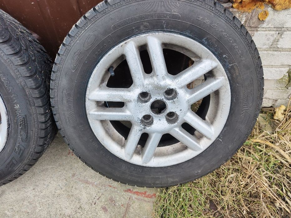 Felgi 14 4x100 et37 opony 185/65/r14 Dębica z opla astry