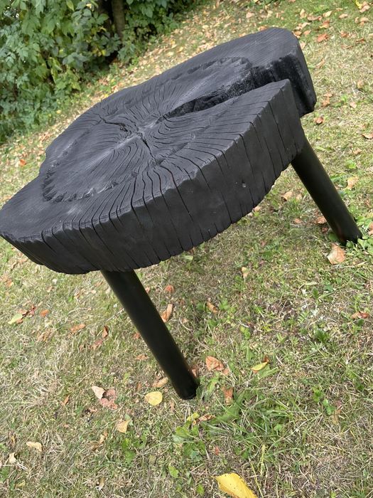 Stolik buk ipalany olejowany