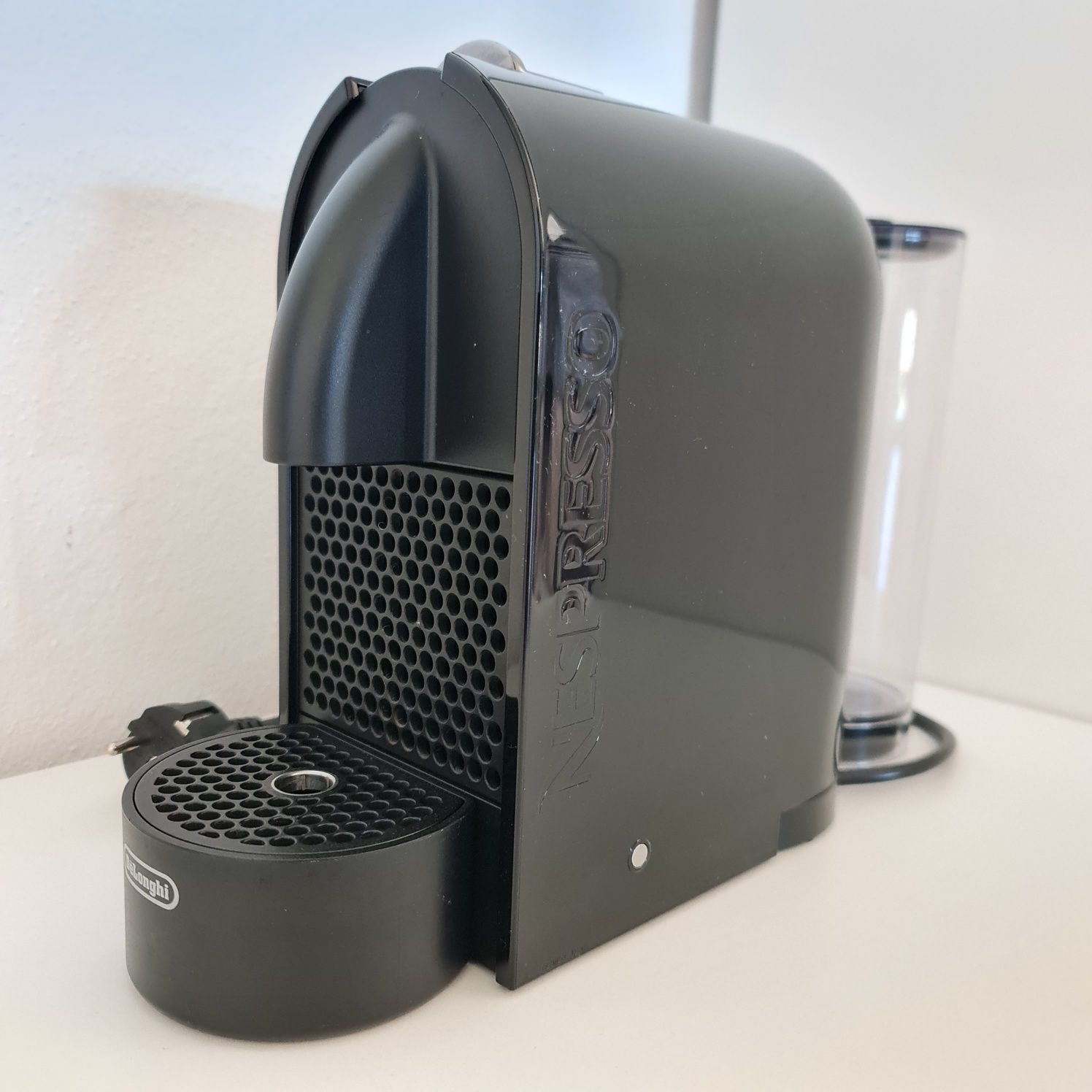 Máquina de Café Nespresso U DeLonghi (Não Funciona - Para Peças)