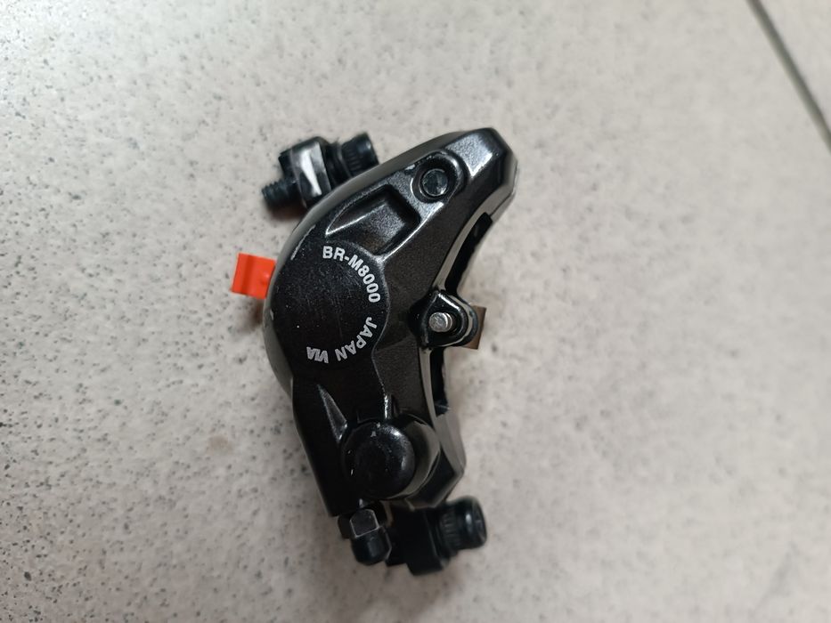 Zacisk hamulcowy Shimano Deore XT BR-M8000