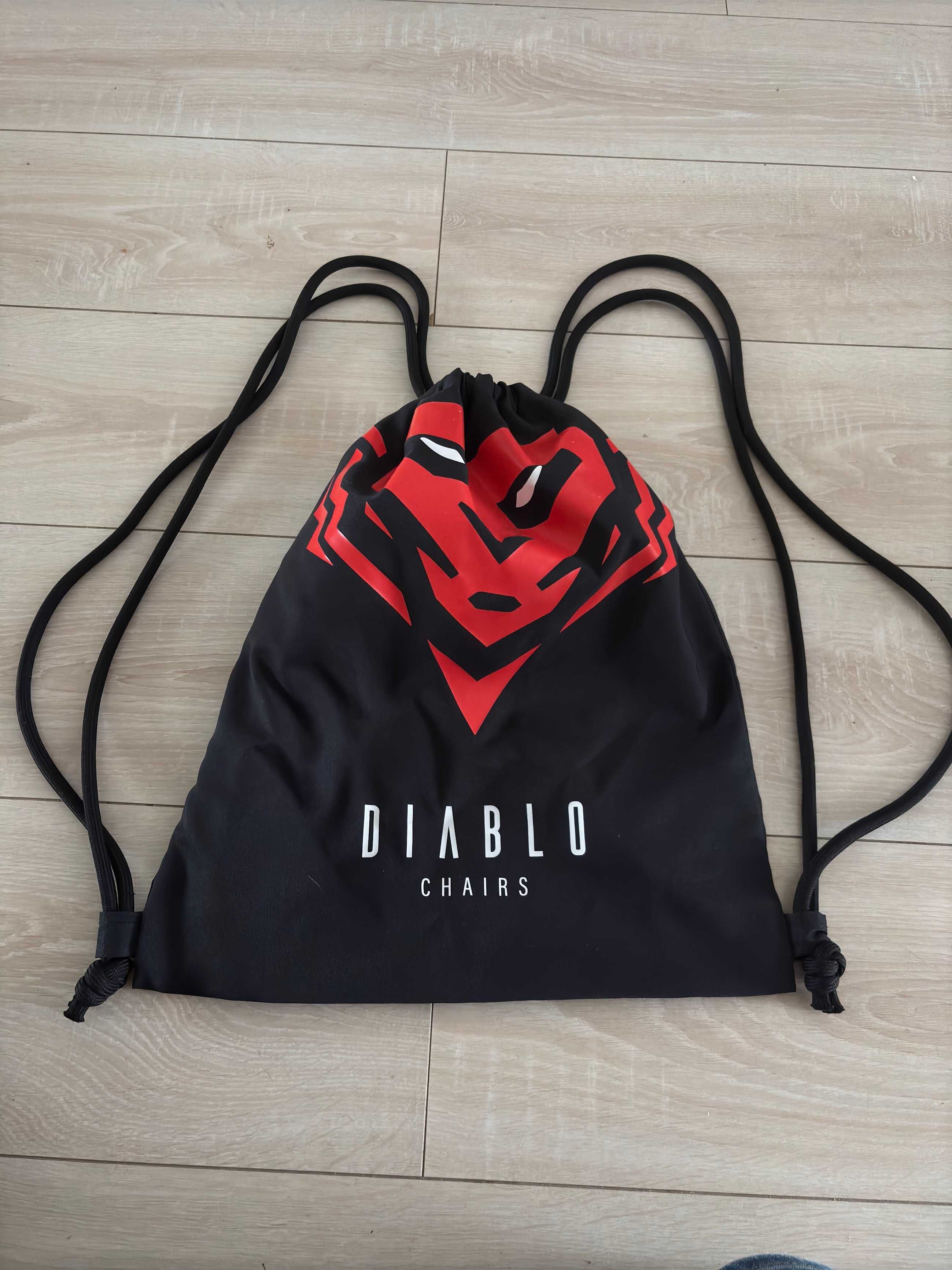 Nowe gażdżety gaming Diablo koszulka, czapka, workoplecak warte 257 zł