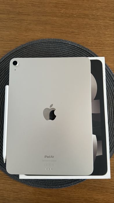 iPad Air 5 gen. (2022) 64 GB Wi-Fi Starlight + Apple Pencil 2 gen