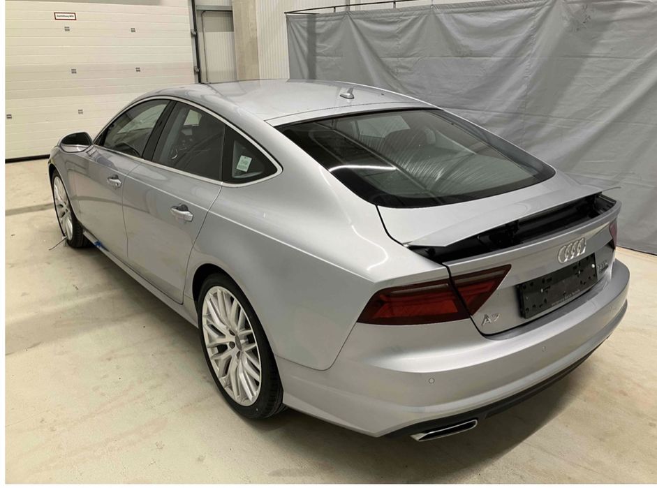 Audi A7 C7 LZ7G двері капот бампер стопи фари розборка audi a6 ауді а7