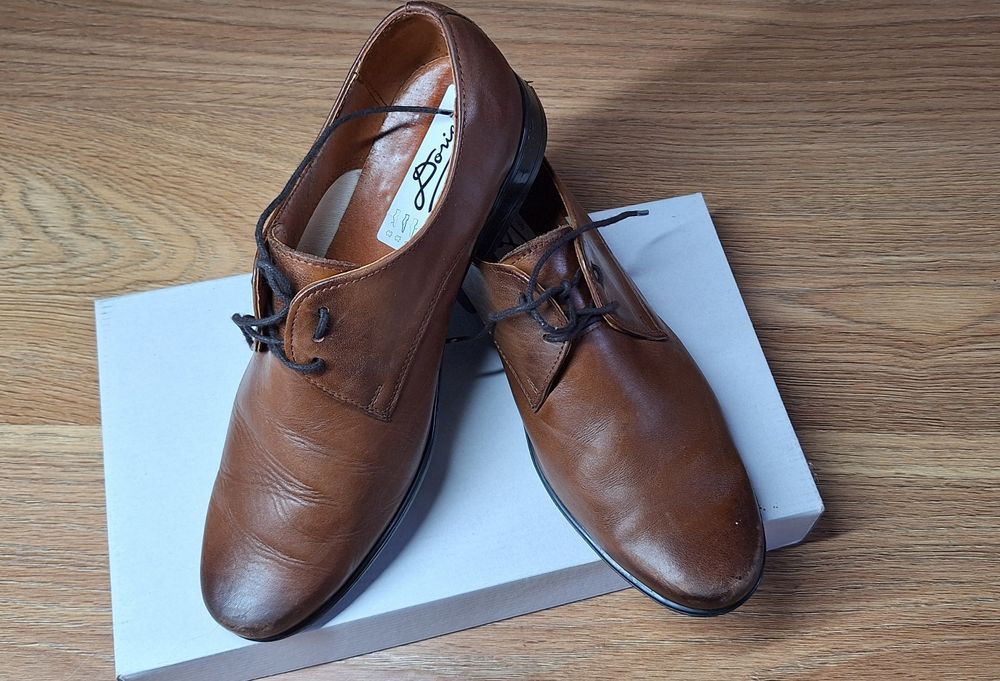 Buty komunijne, garniturowe 35