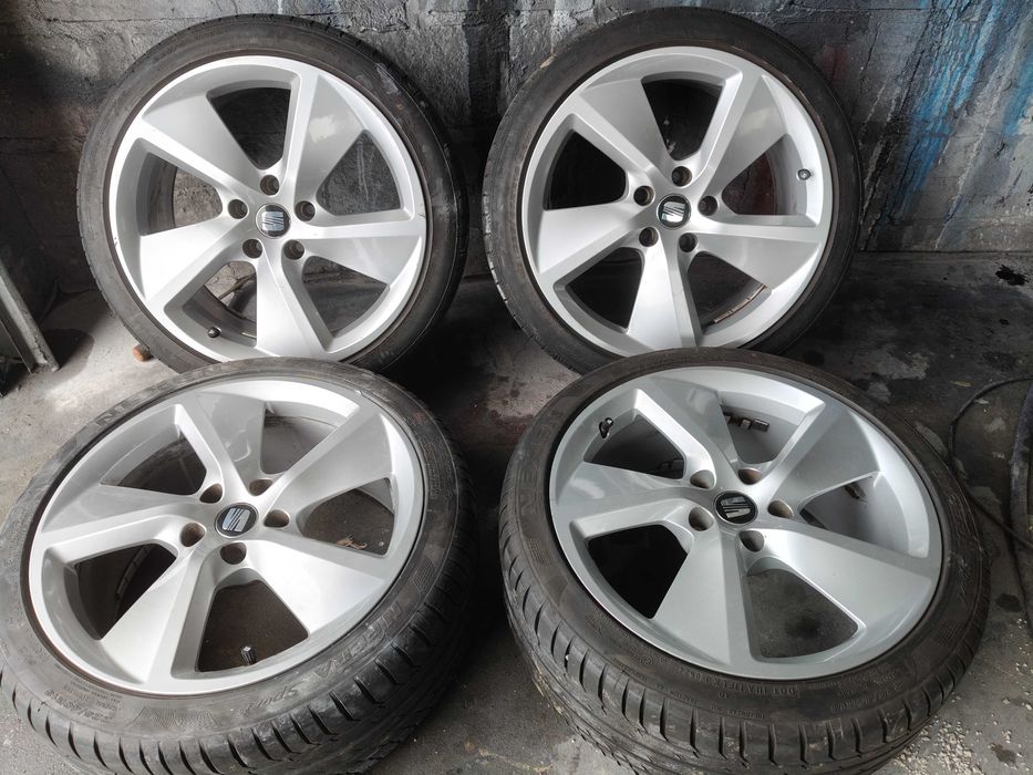 Koła Alu 18 5x112 225/40/18 Seat Leon III VW Golf Skoda Octavia