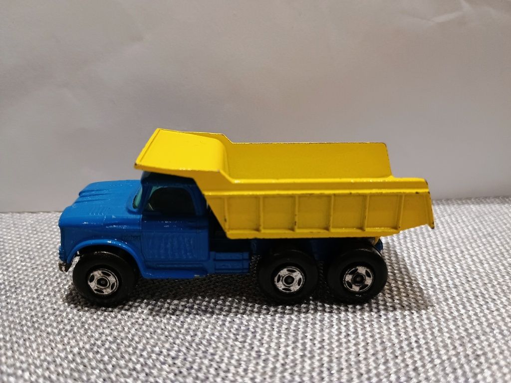 Matchbox Series Dodge Dumper Truck