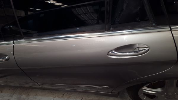 Porta trás esquerda MERCEDES-BENZ Classe R (W251, V251)
