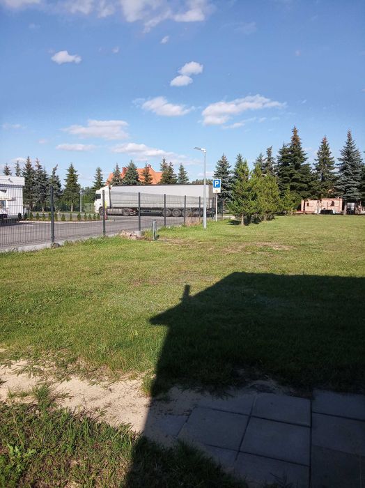 Działka przemysłowa na magazyn ,komis samochodowy ,bazę  transportową.