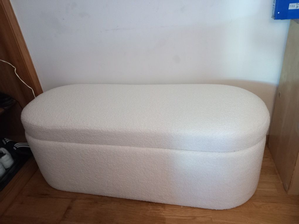 Banco NOVO baú em chenille branco SKLUM
