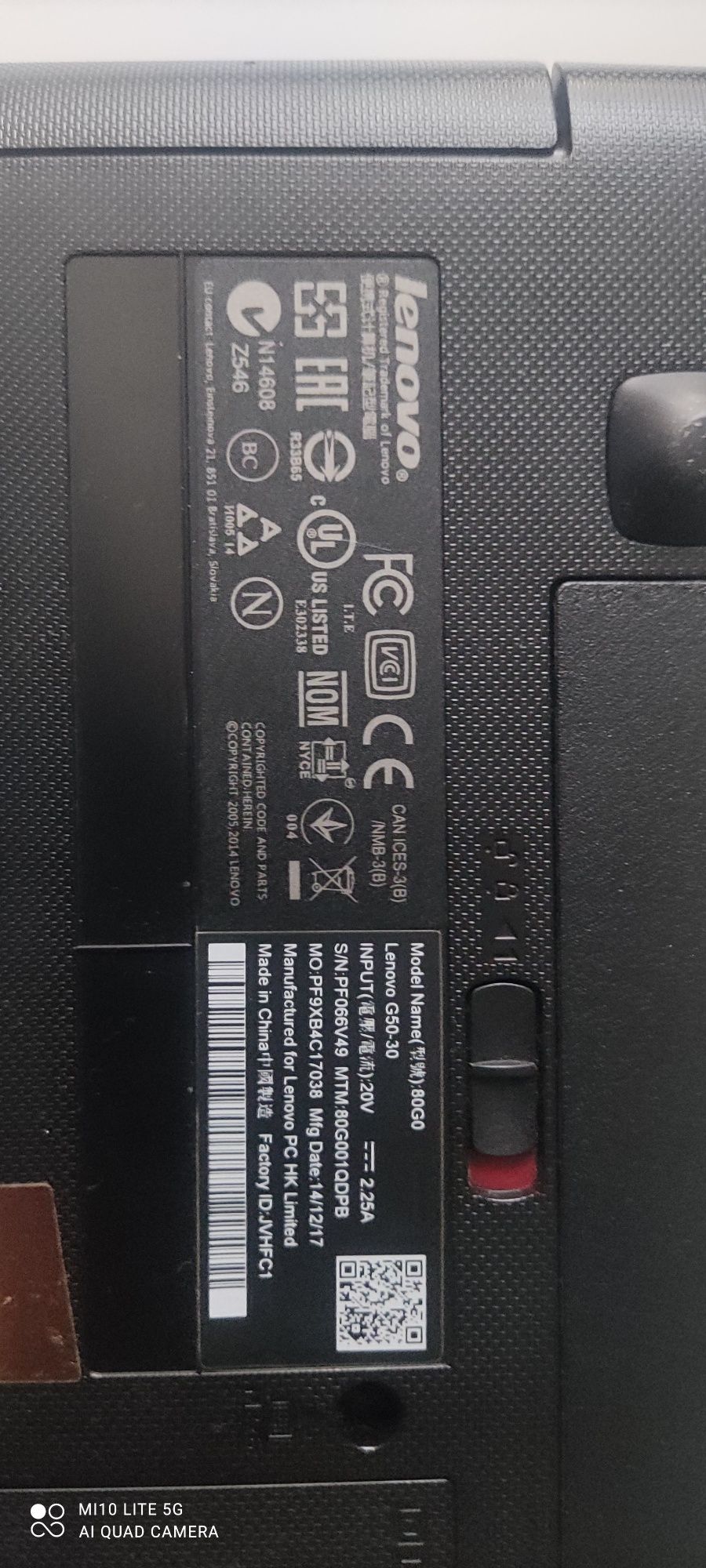 Sprzedam laptopy uszkodzone