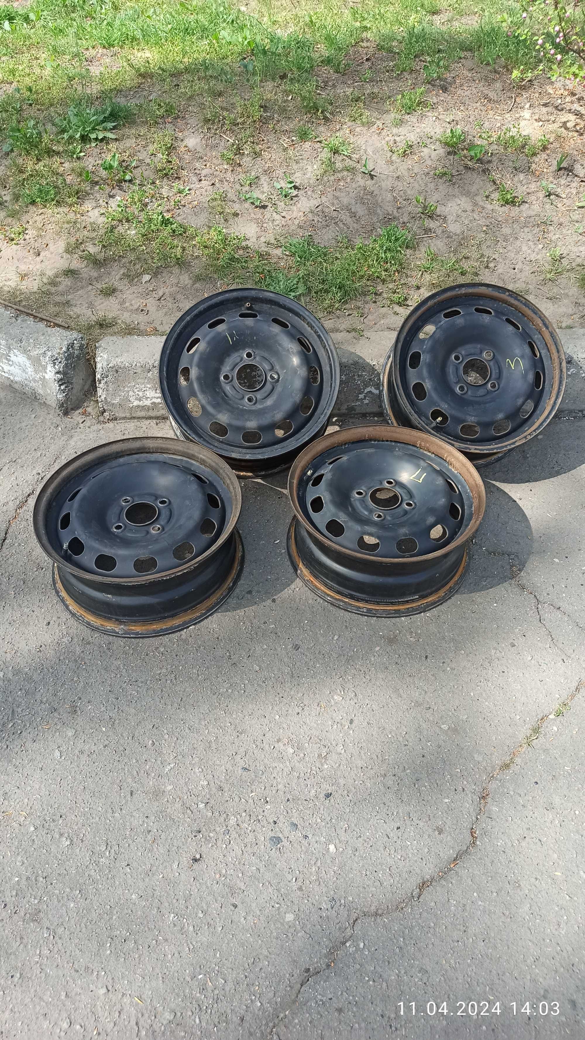 Диски Ford W6 R15 PCD4x108