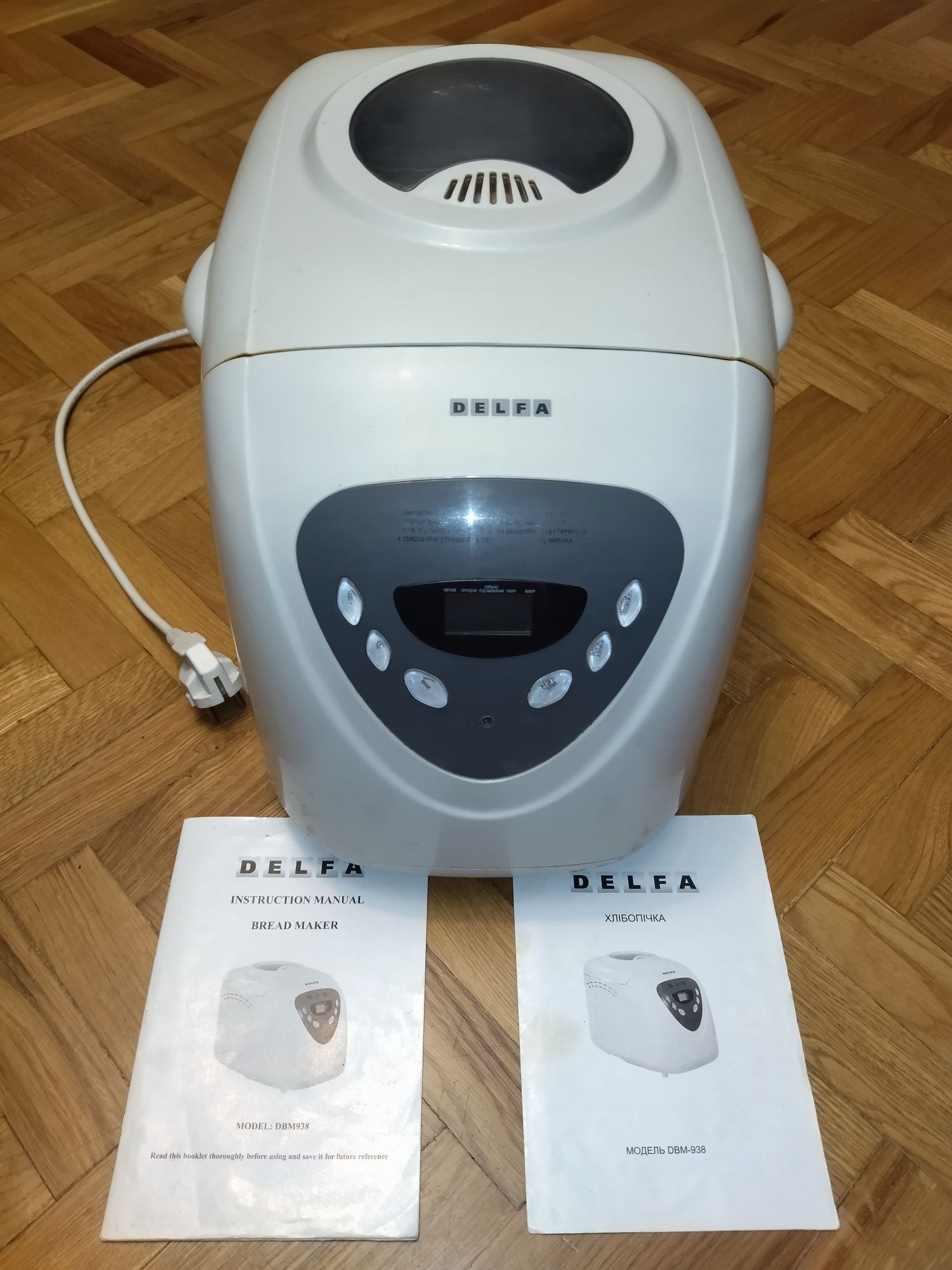 Хлебопечь Delfa.