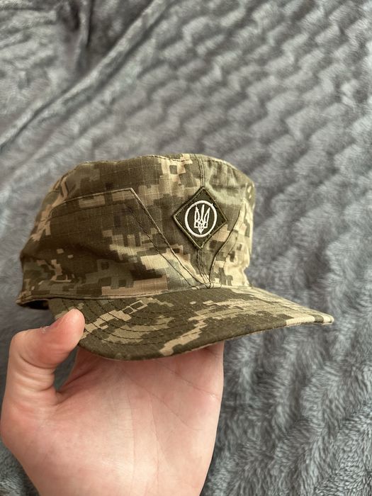 Кепка піксель статуна розмір 60 маломірить