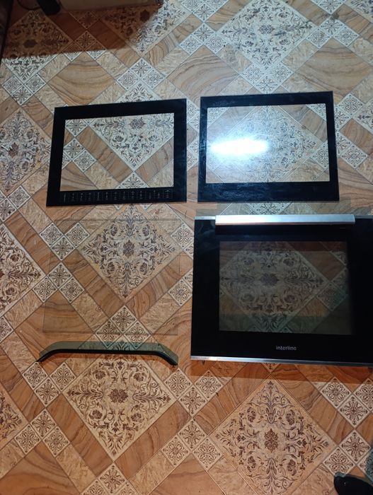 Скло до духовки або плити