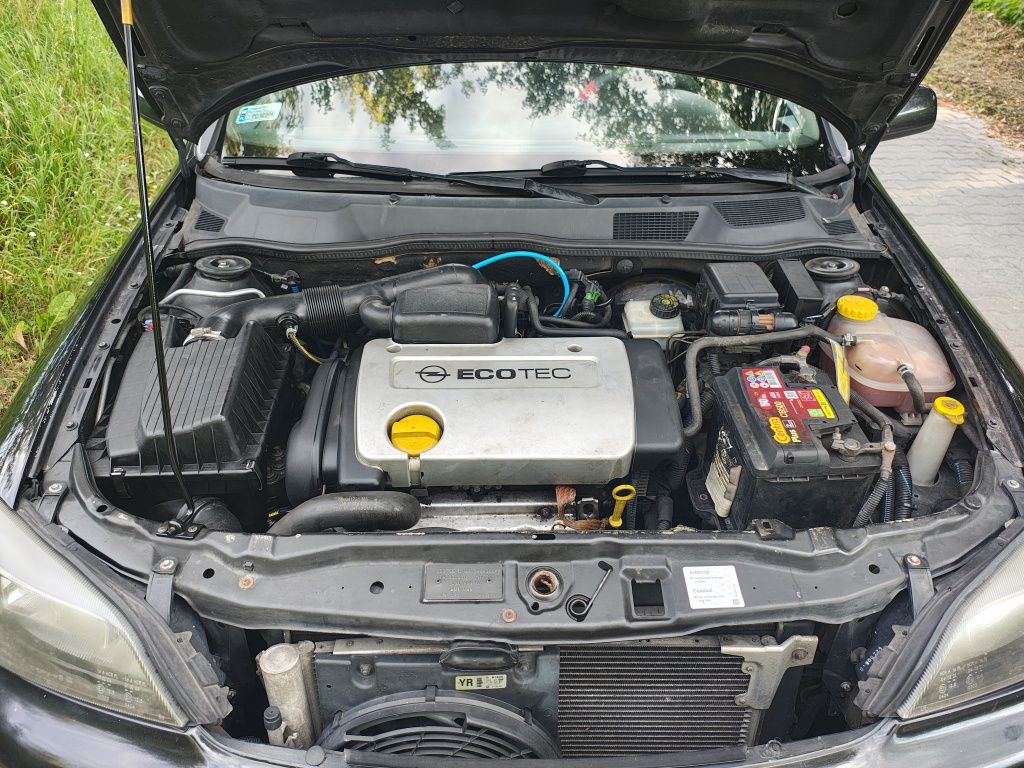 Opel Astra 1.6 2000r