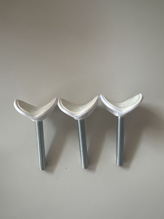 Тримачі для барʼєру на сходи, воріт безпеки