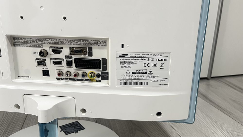 Monitor SAMSUNG T24D391 z funkcją telewizora – 24 cale