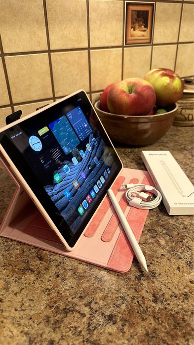 Tablet iPad Apple Retina 10” - TOUCH ID - PROCREATE + nowe etui