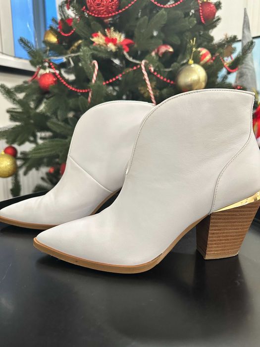 Ботильйони, черевики Liu Jo (37,5р)