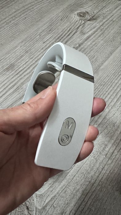 Електричний масажер для шії. Акупунктурний масаж