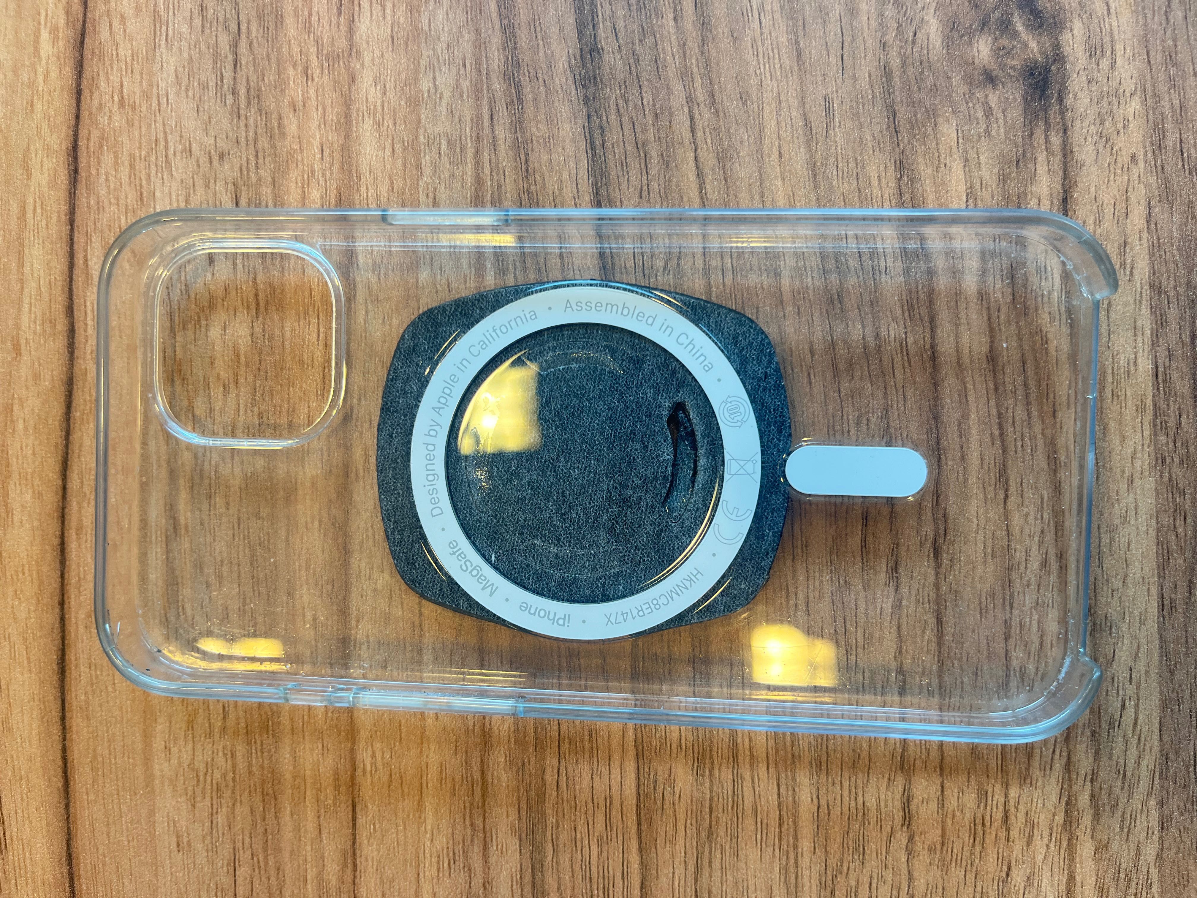 Capa transparente com MagSafe para iPhone 13 + Quad Lock (original)