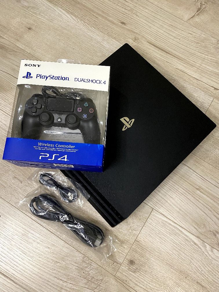 Ігрова консоль Sony PlayStation 4 Pro 1 TB + 60 ІГР | Sony | Приставка