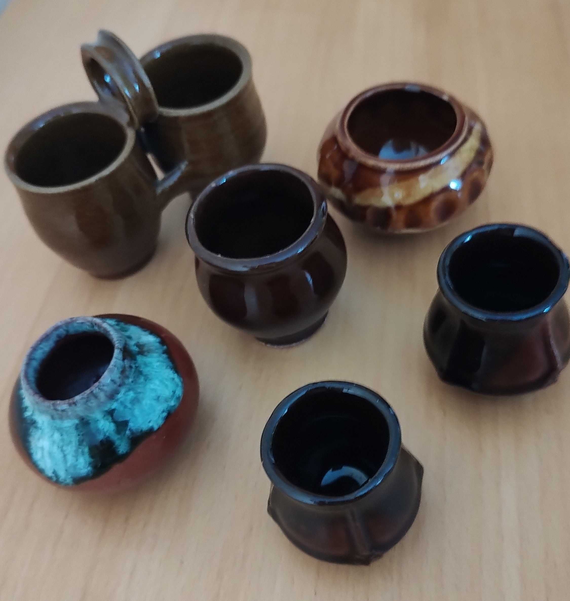Wazoniki ceramiczne miniaturki kolekcjonerskie