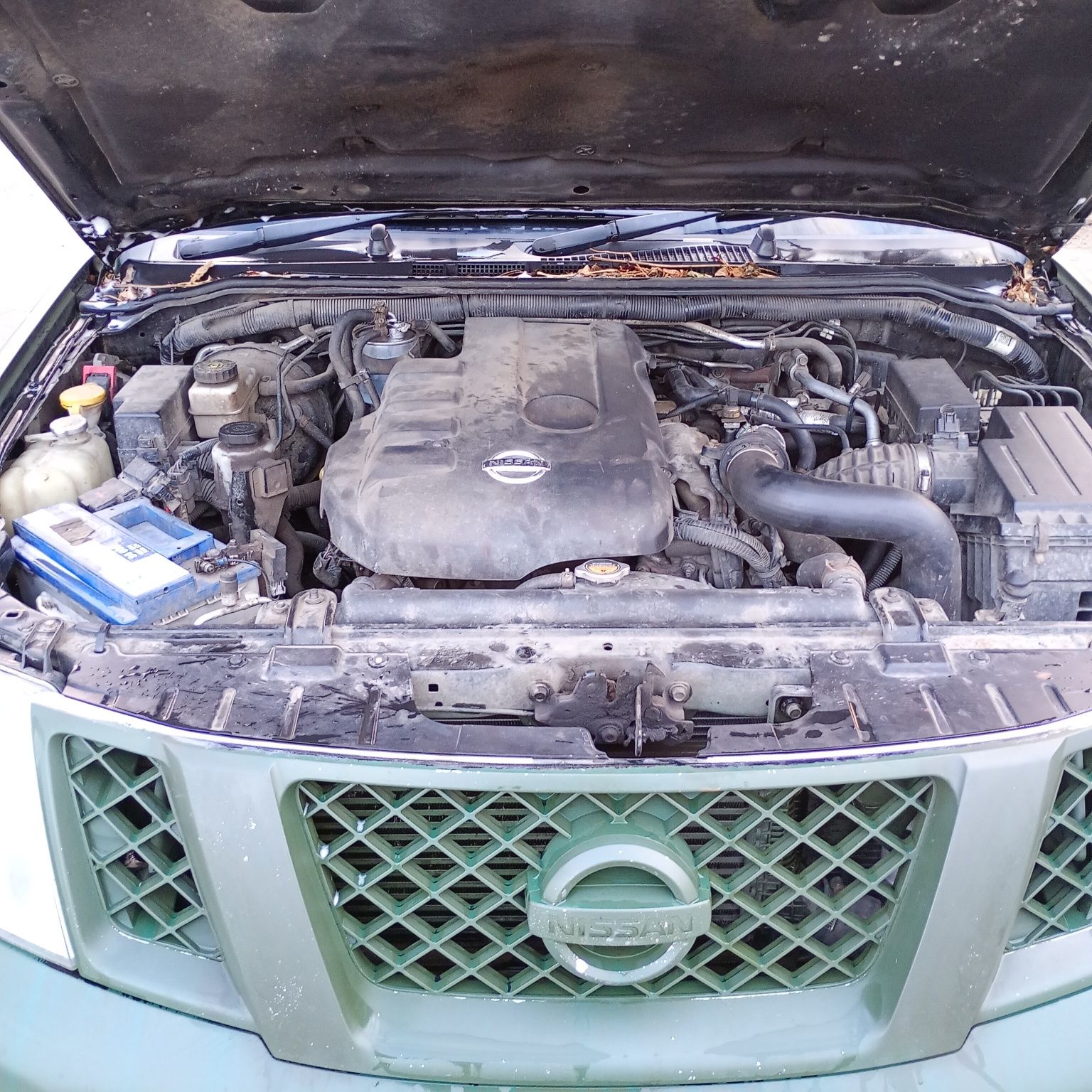 Nissan Navara d40 2.5 2011 торг обмін на бус