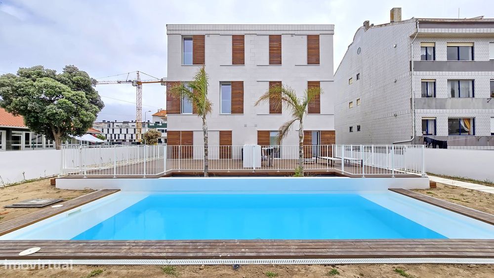 Arrendamento Apartamento T2 novo, na Praia da Barra