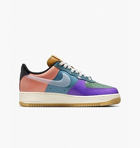 Косівки  Nike Undefeated X Air Force 1 Low Sp Multi-Patent Celestine B