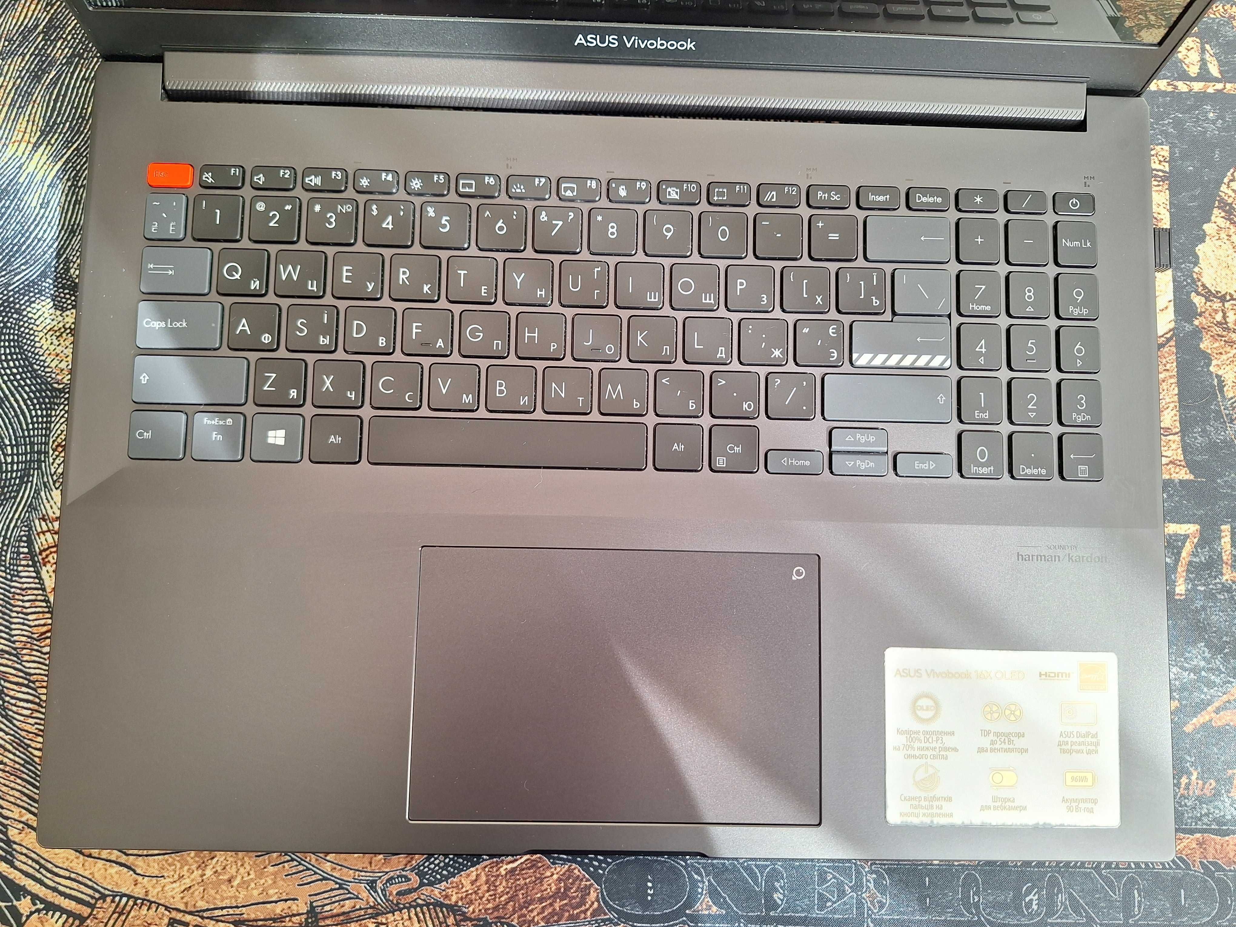 Продам ASUS Vivobook PRO 16X OLED M7600Q