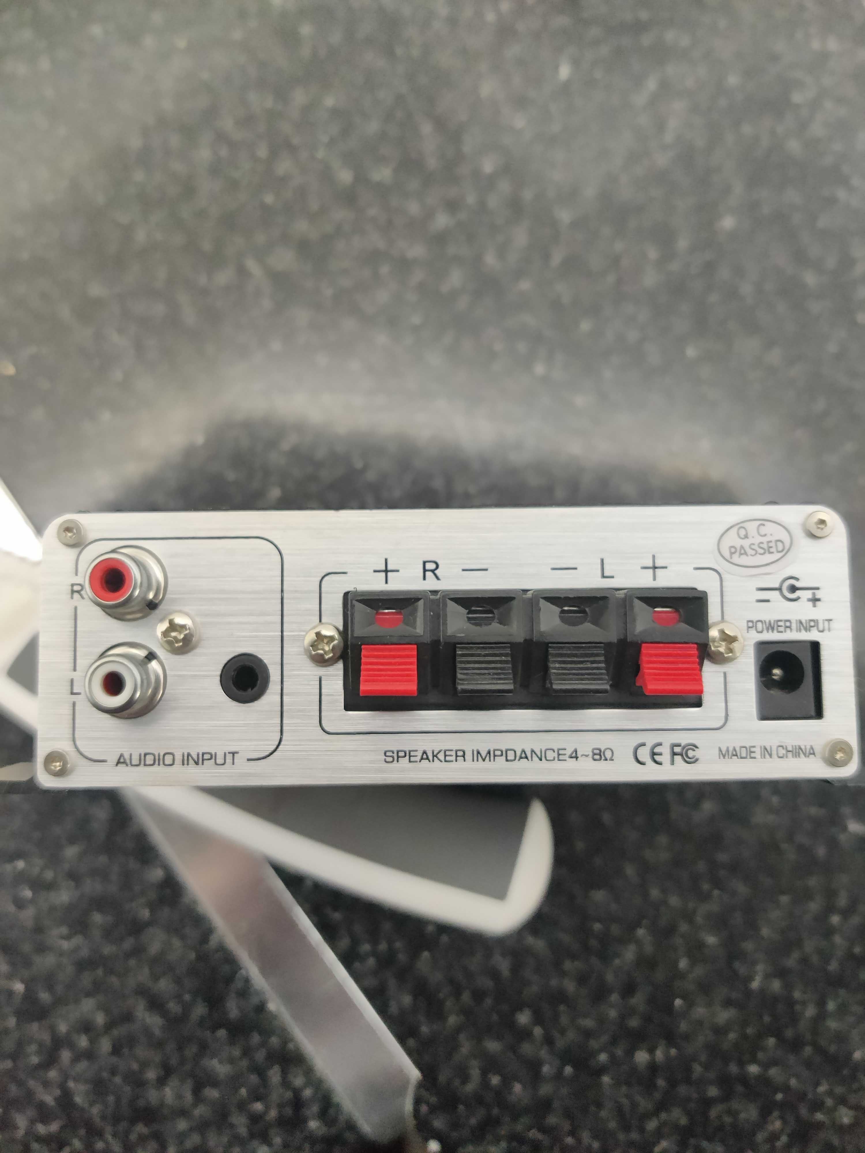 Amplificador Lepy LP-2024A+