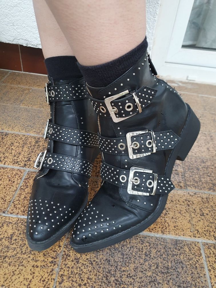 Gotyckie botki z klamrami gothic pikes trad goth