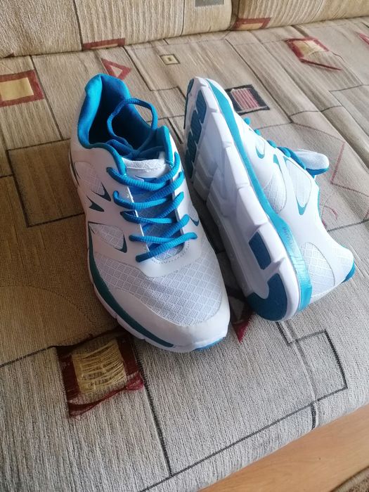 Sprzedam adidasy sportowe rozm. 39